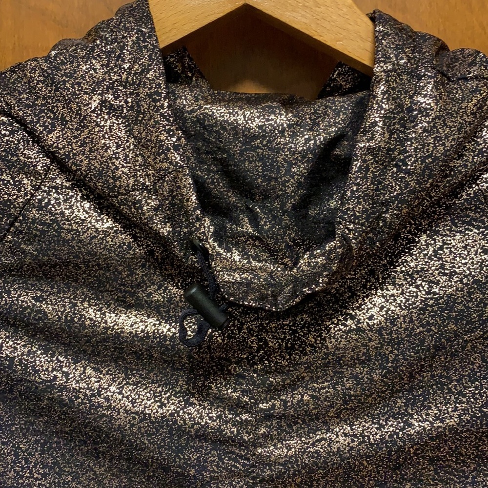 Fabletics Black and Gold Metallic Workout Jacket - Picture 6 of 7